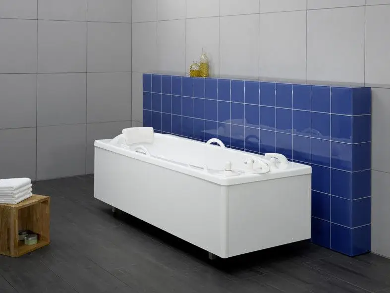 Гидромассажная медицинская ванна Luxury-Starlight  Unbescheiden baden baden 