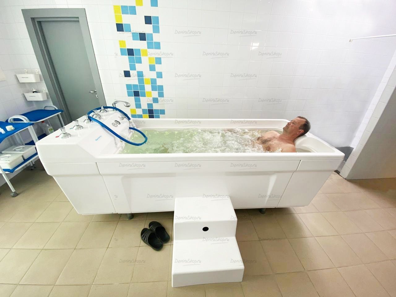 Ванна водолечебная «Гольфстрим» для подводного душ-массажа  Physiotechnica 