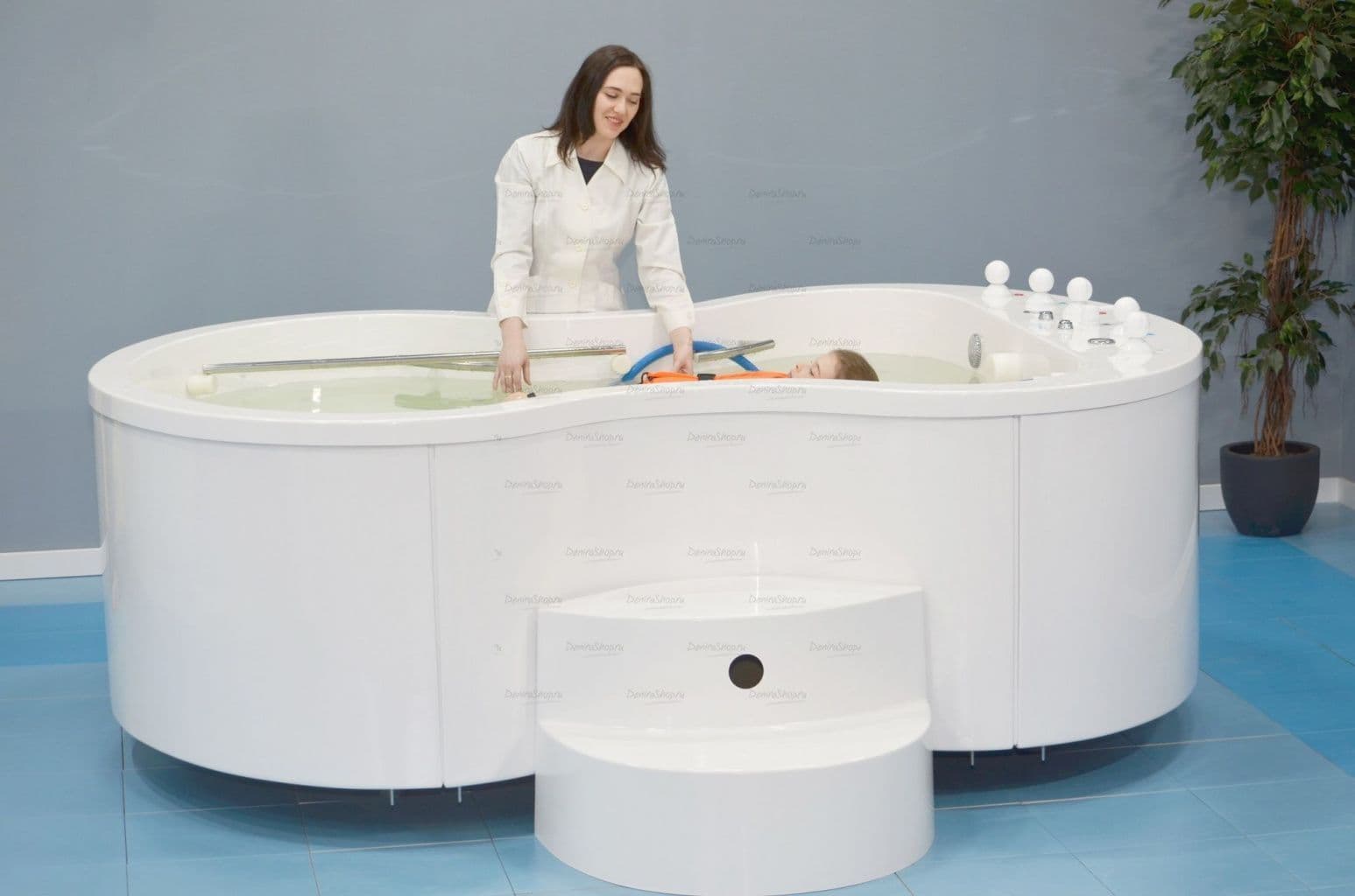 Ванна водолечебная «Хаббарда» для подводного душ-массажа  Physiotechnica 
