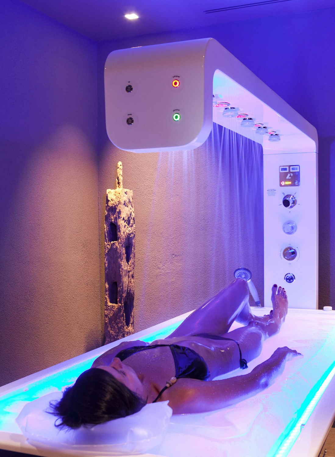 Многофункциональная кабина Aemotio SPA